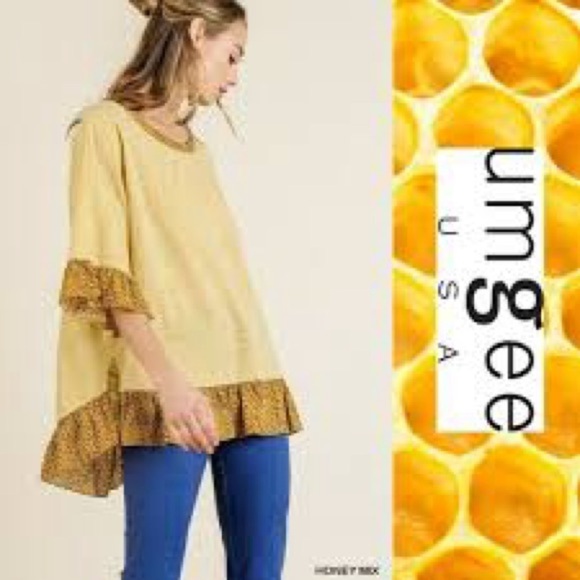 Umgee Tops - NWT Umgee Women's Dalmatian Bell Sleeve Ruffle 100% Cotton Tunic Top Size Medium